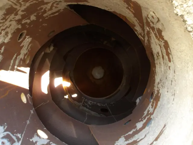 いすゞ フォワード LKG-FTR90S2(2WD)の写真9