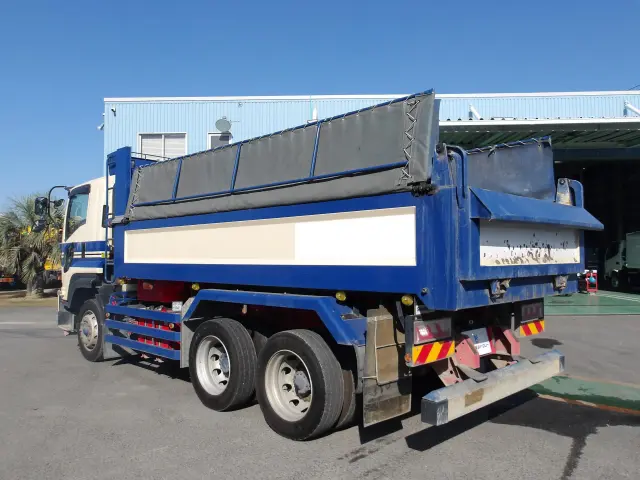 いすゞ フォワード 2KG-FVZ60U2(6x4)の写真2