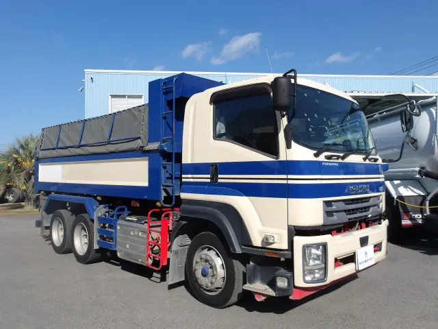 いすゞ フォワード 2KG-FVZ60U2(6x4)の写真3