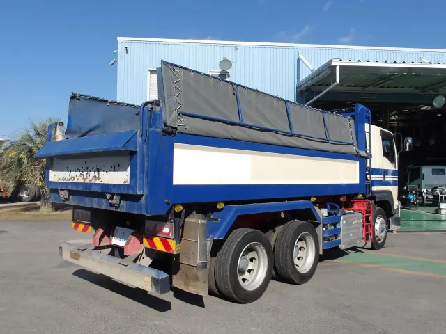 いすゞ フォワード 2KG-FVZ60U2(6x4)の写真4