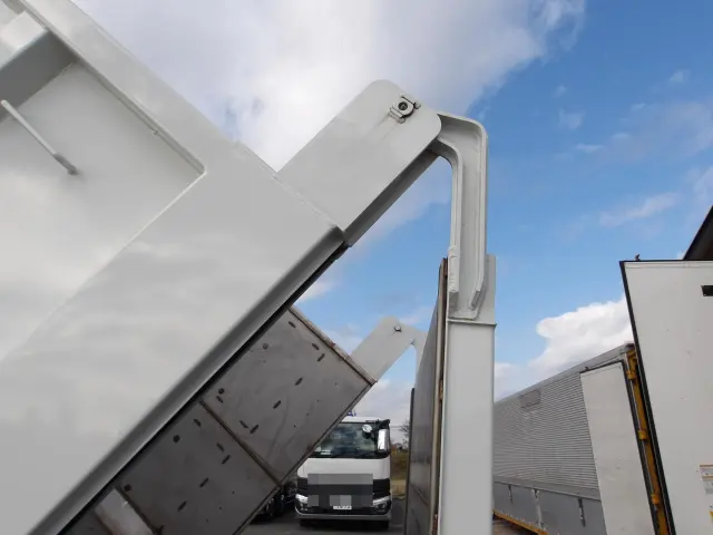 三菱 スーパーグレート 2PG-FV80VY(6x4)の写真10