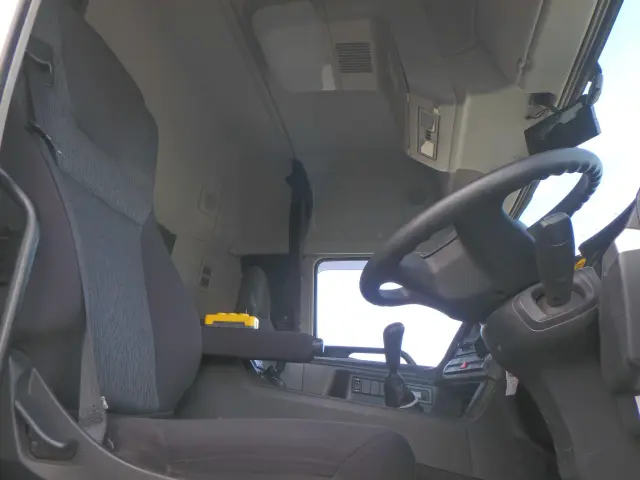 三菱 スーパーグレート 2KG-FV70HY(6x4)の写真19