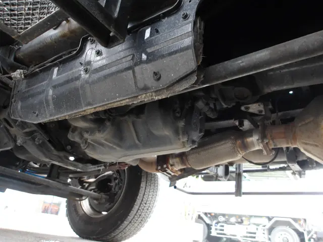 日野 レンジャー QKG-FJ7JGAA(2WD)の写真17