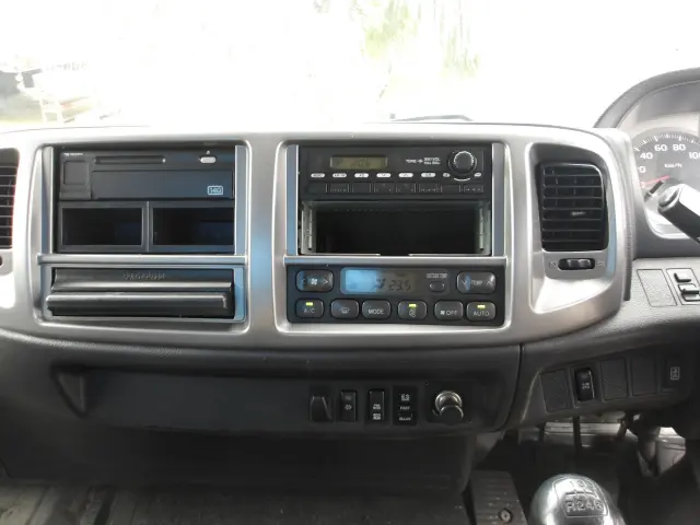 日野 レンジャー QKG-FJ7JGAA(2WD)の写真25