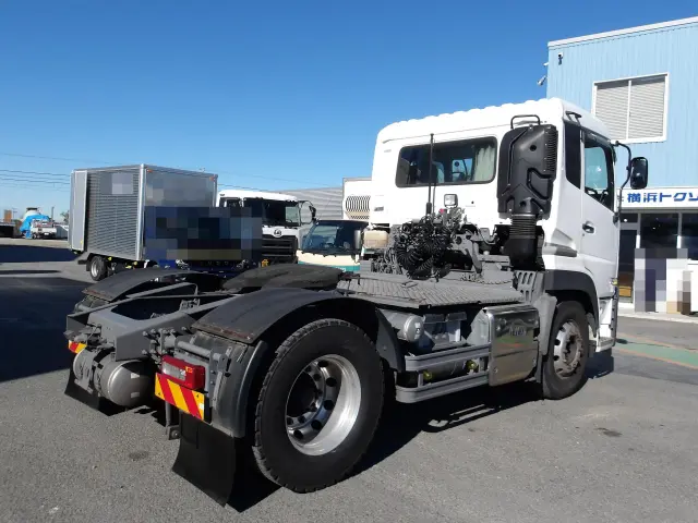 ＵＤ クオン 2RG-GK5DAB(2WD)の写真4