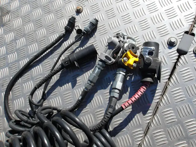 ＵＤ クオン 2RG-GK5DAB(2WD)の写真9