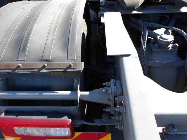 ＵＤ クオン 2RG-GK5DAB(2WD)の写真10