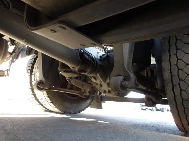 ＵＤ クオン 2RG-GK5DAB(2WD)の写真14