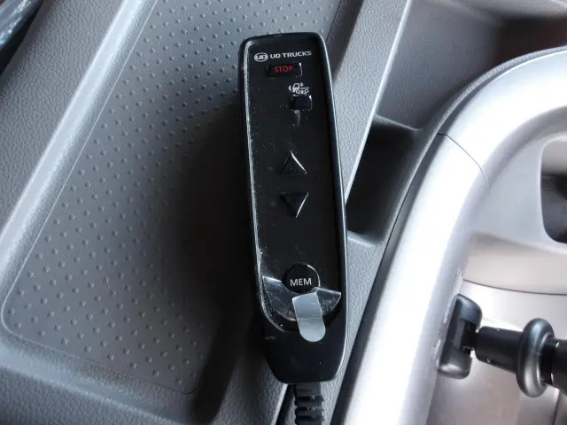 UD クオン 2RG-GK5DAB(2WD)の写真24