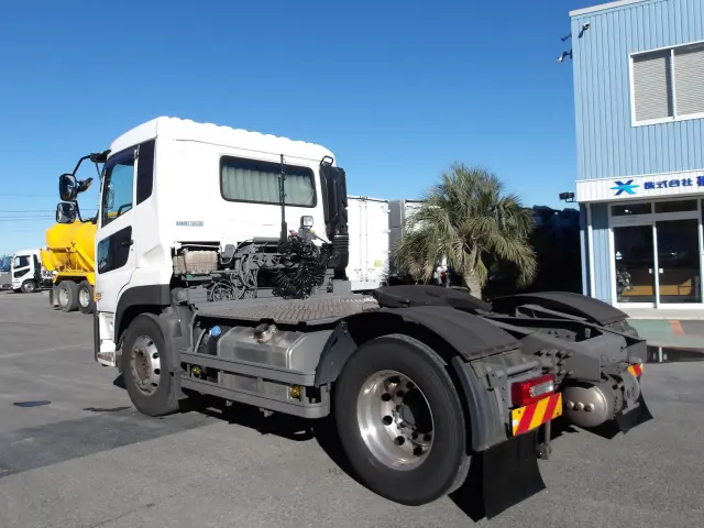 ＵＤ クオン 2RG-GK5DAB(2WD)の写真2