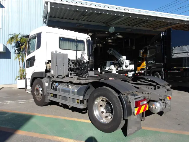 ＵＤ クオン 2RG-GK5DAB(2WD)の写真2