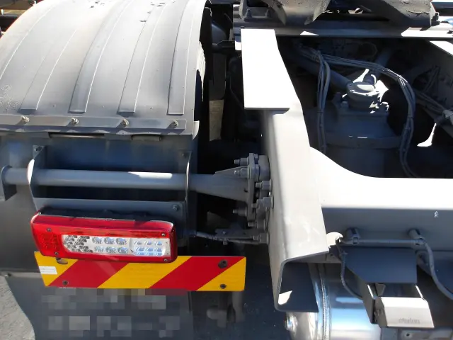 ＵＤ クオン 2RG-GK5DAB(2WD)の写真10