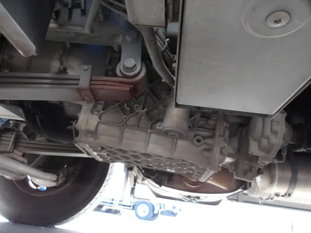 ＵＤ クオン 2RG-GK5DAB(2WD)の写真15