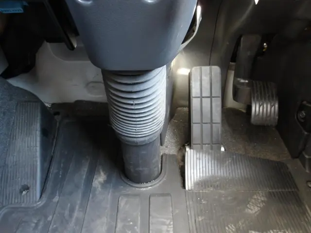 UD クオン 2RG-GK5DAB(2WD)の写真24