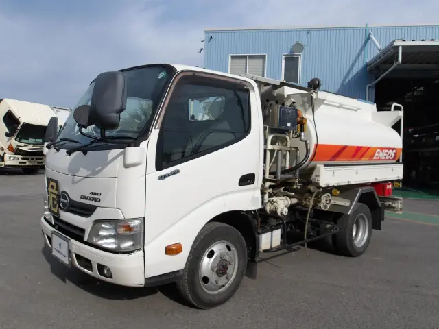 日野 デュトロ TKG-XZU675M(4WD)の写真1