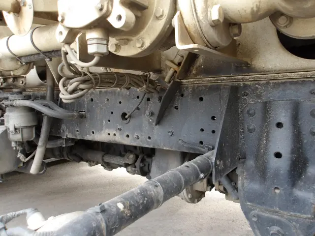 日野 デュトロ TKG-XZU675M(4WD)の写真15