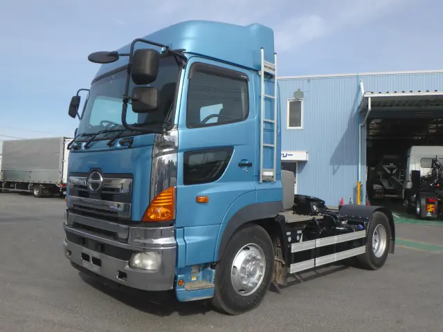 日野 プロフィア QPG-SH1EEDG(2WD)の写真1