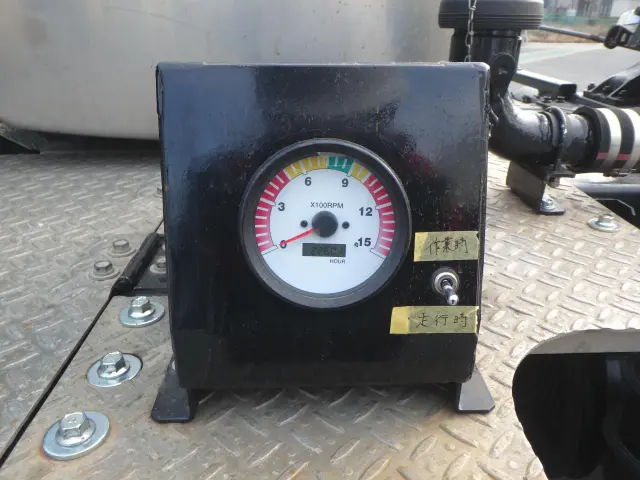 日野 プロフィア QPG-SH1EEDG(2WD)の写真10