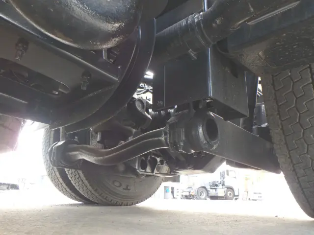 日野 プロフィア QPG-SH1EEDG(2WD)の写真15