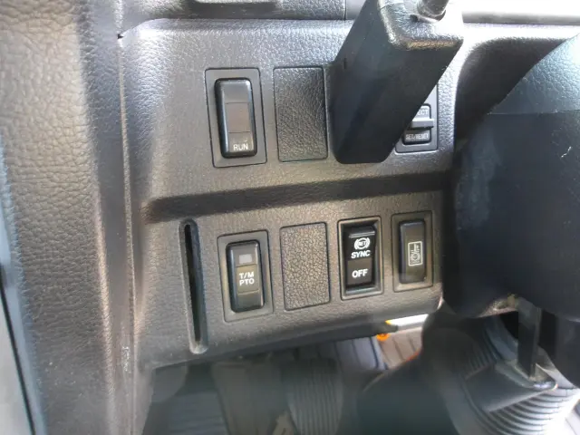 日野 プロフィア QPG-SH1EEDG(2WD)の写真22