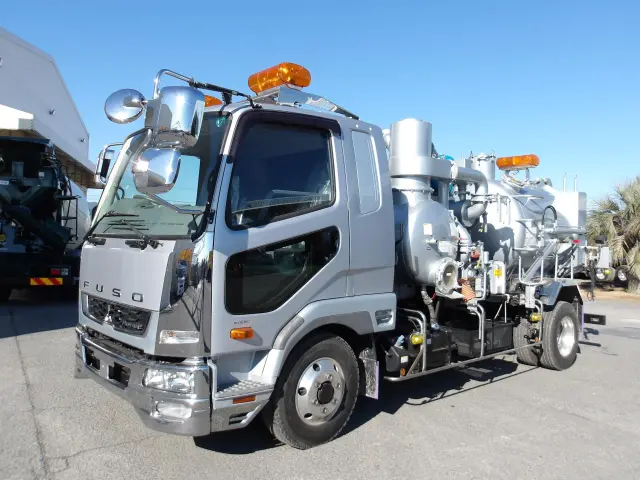 三菱 ファイター TKG-FK61F(2WD)の写真1