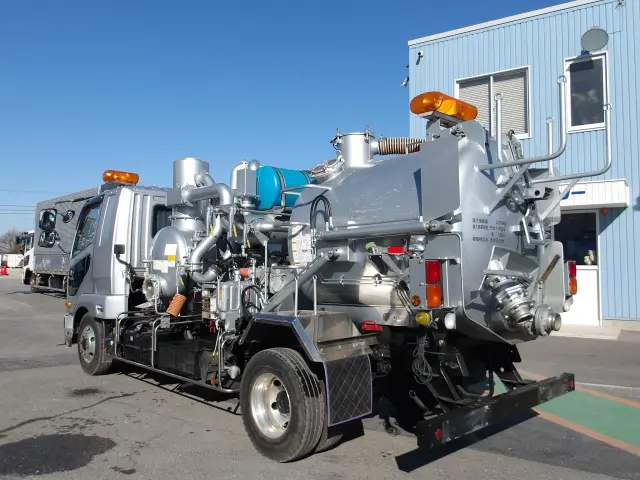 三菱 ファイター TKG-FK61F(2WD)の写真2