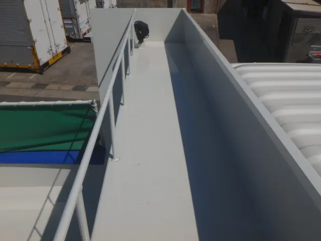 日野 プロフィア 2DG-FS1AGE(6x4)の写真11