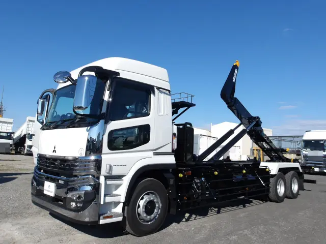 三菱 スーパーグレート 2PG-FV80VZ(6x4)の写真1