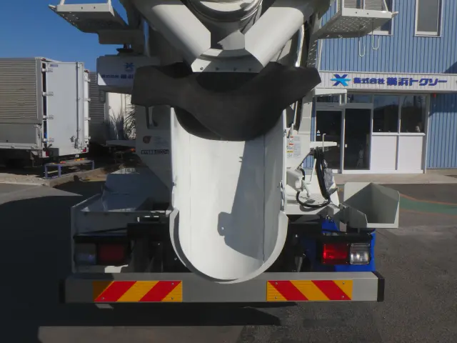 日野 レンジャー 2KG-FJ2ACA(2WD)の写真12