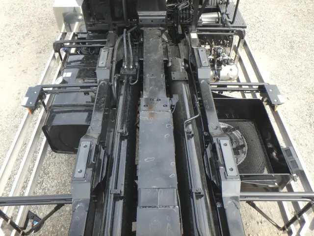 日野 プロフィア 2DG-FS1AJE(6x4)の写真7