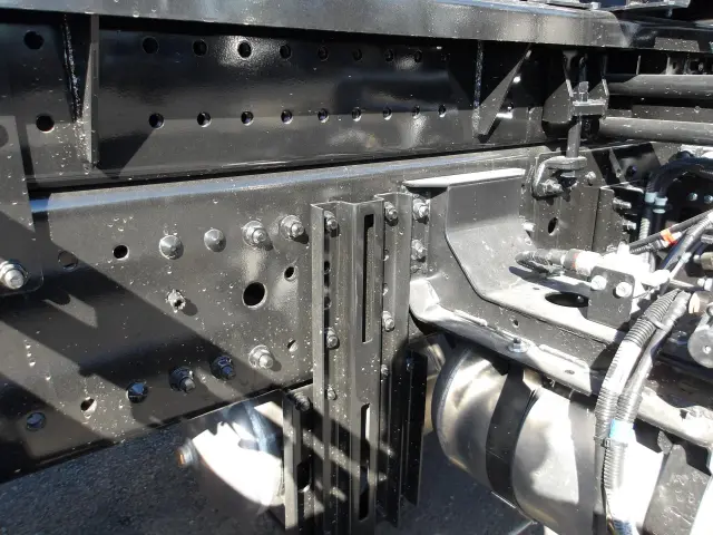 日野 プロフィア 2DG-FS1AJE(6x4)の写真14