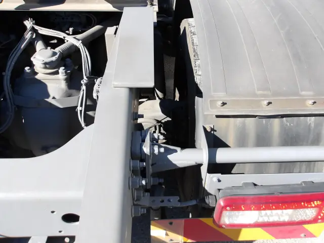 ＵＤ クオン 2PG-GK5DAB(2WD)の写真12