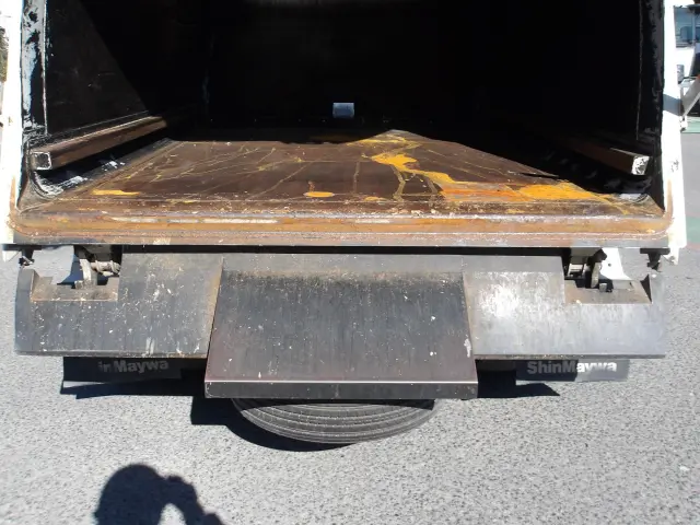 日野 レンジャー 2KG-FC2ABA(2WD)の写真9