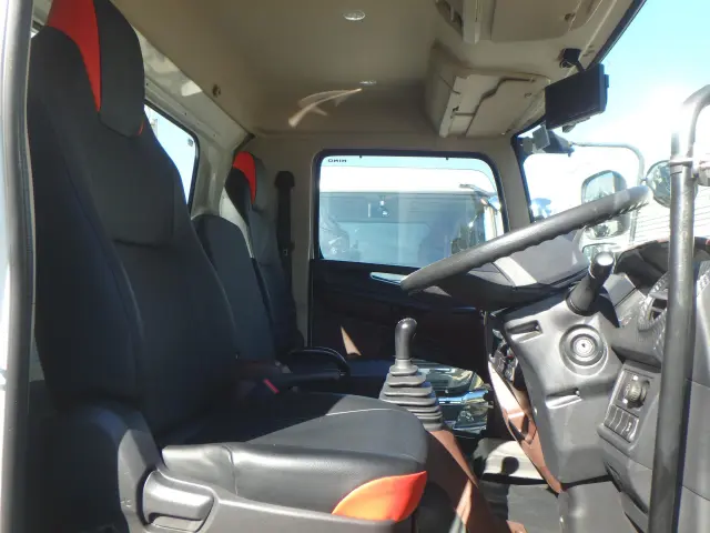 日野 レンジャー 2KG-FC2ABA(2WD)の写真20