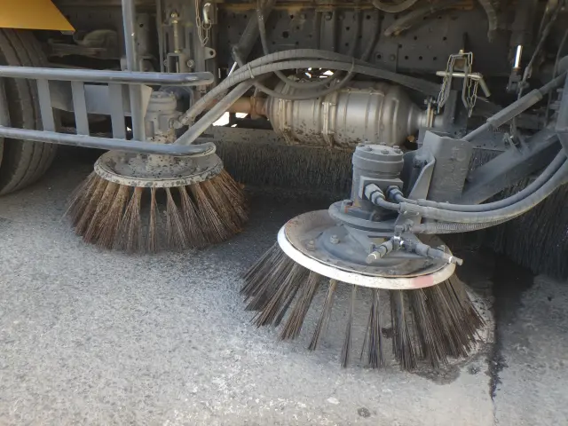 いすゞ エルフ TPG-NKR85N(2WD)の写真11