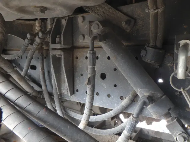 いすゞ エルフ TPG-NKR85N(2WD)の写真13