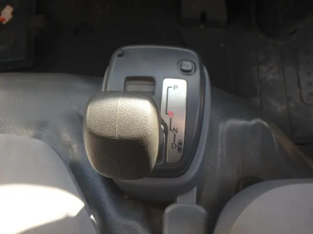 いすゞ エルフ TPG-NKR85N(2WD)の写真23