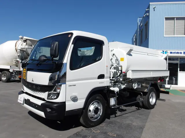 三菱 キャンター 2PG-FEB90(2WD)の写真1