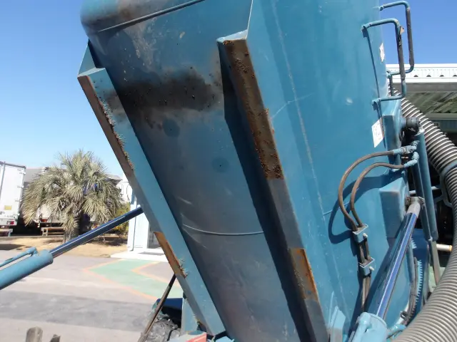 日野 レンジャー SDG-FD7JEAA(2WD)の写真12