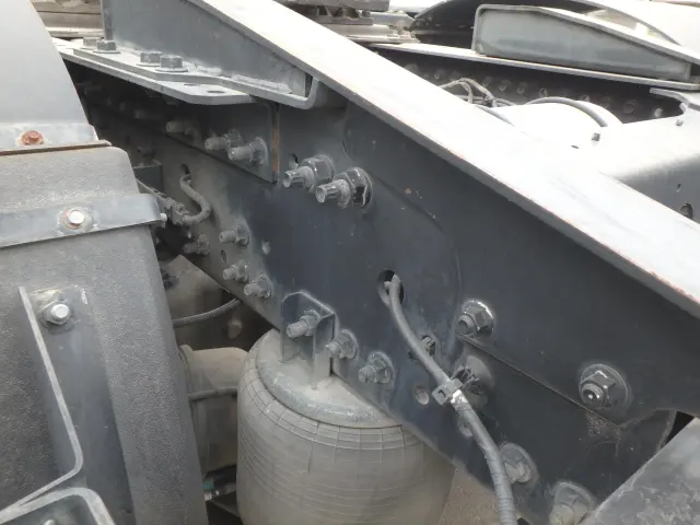 日野 プロフィア QPG-SH1EDDG(2WD)の写真12