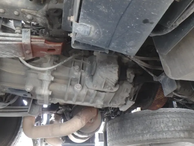 日野 プロフィア QPG-SH1EDDG(2WD)の写真16