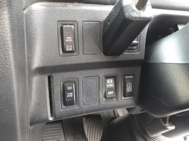 日野 プロフィア QPG-SH1EDDG(2WD)の写真23