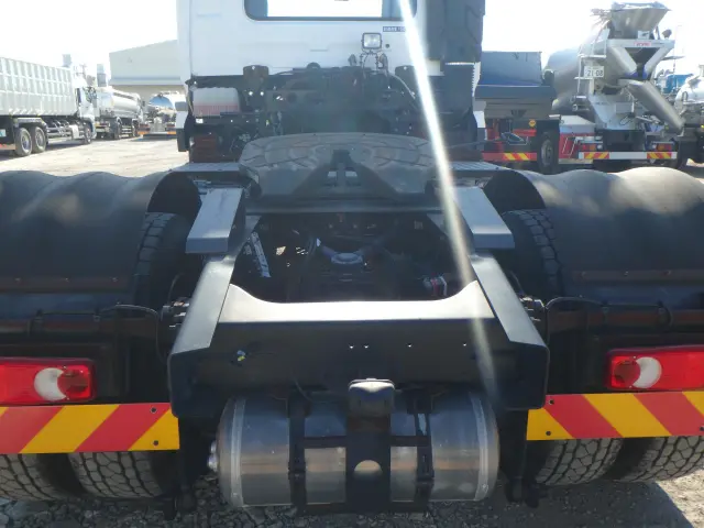 ＵＤ クオン 2PG-GK5AAB(2WD)の写真8