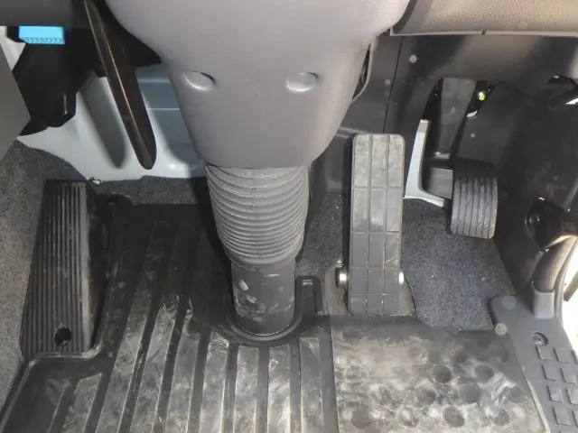 ＵＤ クオン 2PG-GK5AAB(2WD)の写真24