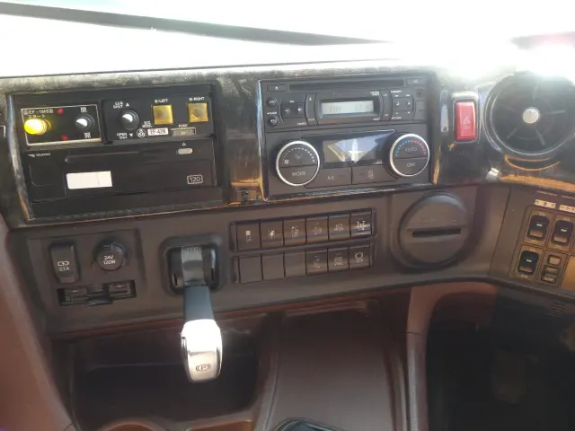 日野 プロフィア 2DG-SH1EEGG(2WD)の写真22