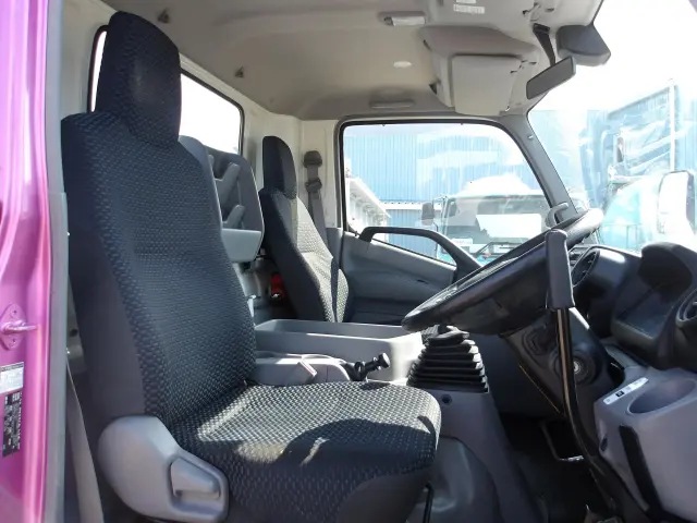 日野 デュトロ 2KG-XZU700M(2WD)の写真19