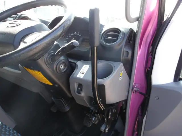 日野 デュトロ 2KG-XZU700M(2WD)の写真22