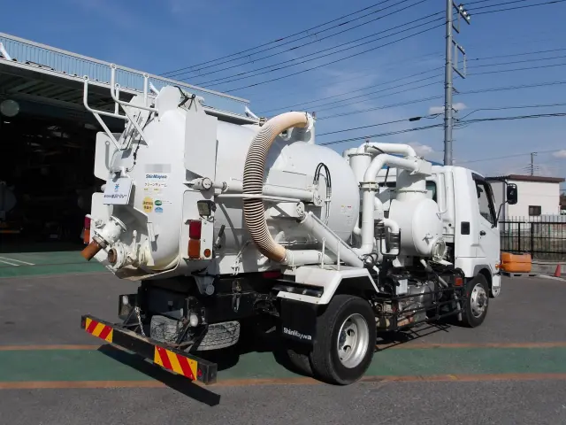 三菱 ファイター TKG-FK72FY(2WD)の写真4