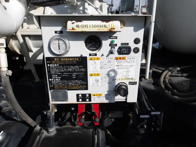 三菱 ファイター TKG-FK72FY(2WD)の写真9