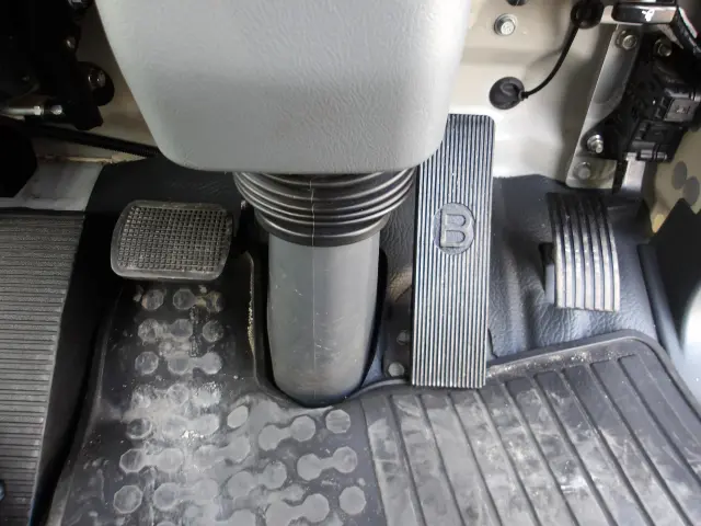 三菱 ファイター TKG-FK72FY(2WD)の写真27